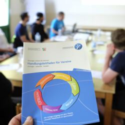 Hier eine alternative Textbeschreibung